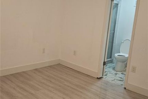 Condo in Winter Haven, Florida, 2 bedrooms  № 2236609 - photo 17