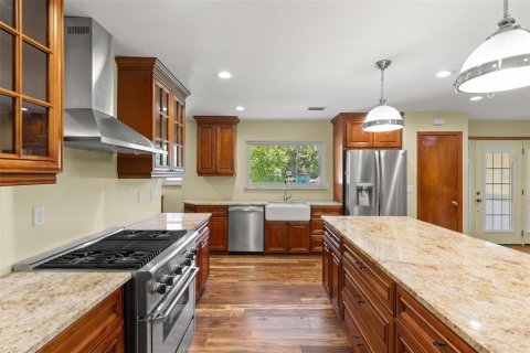 Casa en venta en Brooksville, Florida, 3 dormitorios, 231.61 m2 № 1828536 - foto 9