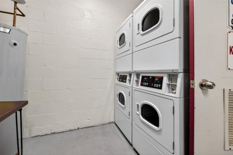 Condominio en venta en Saint Petersburg, Florida, 1 dormitorio, 54.35 m2 № 2109699 - foto 15