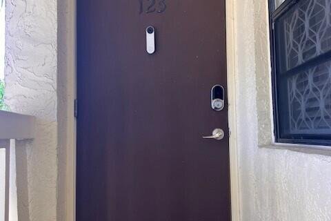 Condo in Pompano Beach, Florida, 2 bedrooms  № 2082116 - photo 2