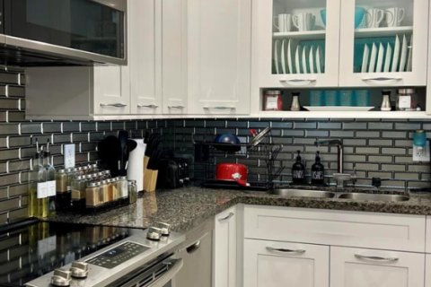 Condo in Pompano Beach, Florida, 2 bedrooms  № 2082116 - photo 3