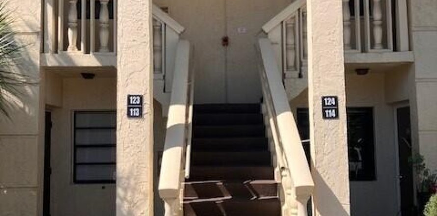 Condo in Pompano Beach, Florida, 2 bedrooms  № 2082116