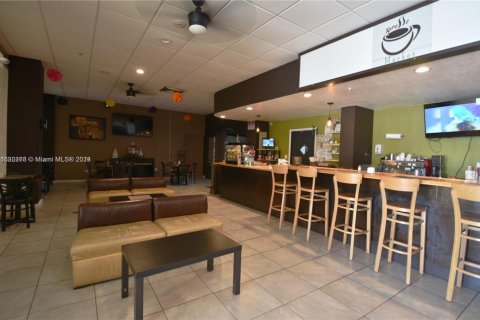 Condo in Sunny Isles Beach, Florida, 1 bedroom  № 2035314 - photo 2