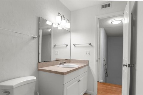 Copropriété à vendre à Gainesville, Floride: 4 chambres, 152.17 m2 № 2208200 - photo 24