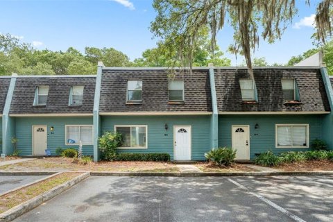Copropriété à vendre à Gainesville, Floride: 4 chambres, 152.17 m2 № 2208200 - photo 2