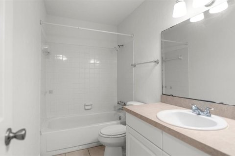 Copropriété à vendre à Gainesville, Floride: 4 chambres, 152.17 m2 № 2208200 - photo 23