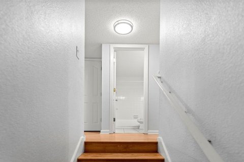 Copropriété à vendre à Gainesville, Floride: 4 chambres, 152.17 m2 № 2208200 - photo 13