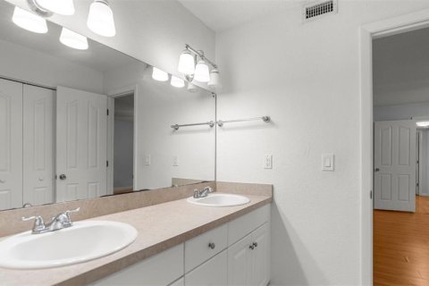 Copropriété à vendre à Gainesville, Floride: 4 chambres, 152.17 m2 № 2208200 - photo 17