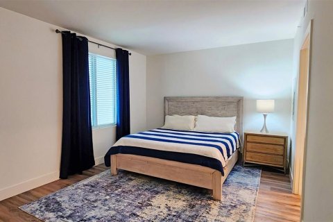 Condo in Sarasota, Florida, 2 bedrooms  № 571516 - photo 20