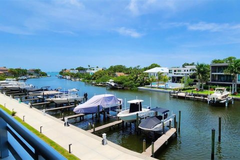 Condo in Sarasota, Florida, 2 bedrooms  № 571516 - photo 29