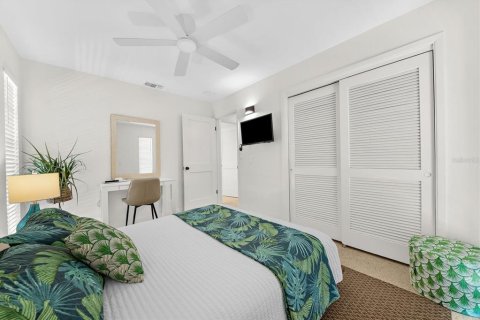 Villa ou maison à vendre à Holmes Beach, Floride: 4 chambres, 182.09 m2 № 2409000 - photo 18