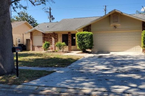 Villa ou maison à vendre à Orlando, Floride: 3 chambres, 140.28 m2 № 1650644 - photo 1