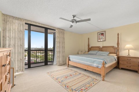 Copropriété à vendre à Hutchinson Island South, Floride: 2 chambres, 150.78 m2 № 2242885 - photo 22