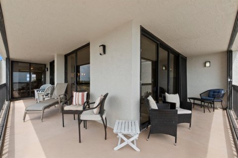 Copropriété à vendre à Hutchinson Island South, Floride: 2 chambres, 150.78 m2 № 2242885 - photo 10