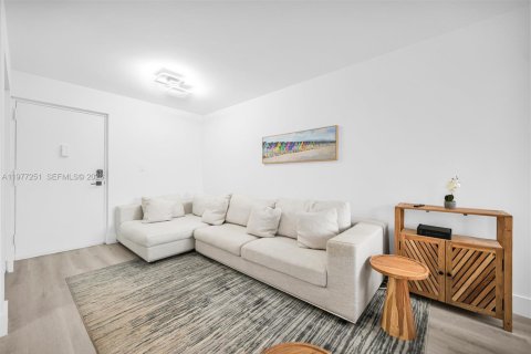 Снять в аренду кондоминиум в Санни-Айлс-Бич, Флорида 1 спальня, 65.96м2, № 2041635 - фото 5