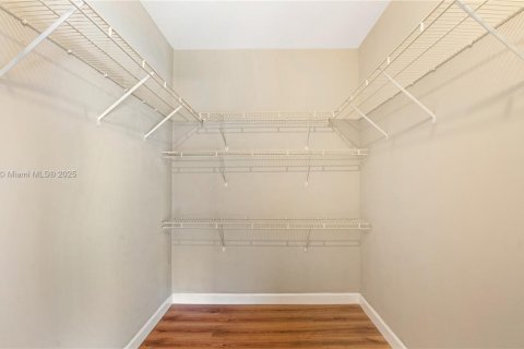 Villa ou maison à louer à Cutler Bay, Floride: 3 chambres, 128.95 m2 № 1882058 - photo 17
