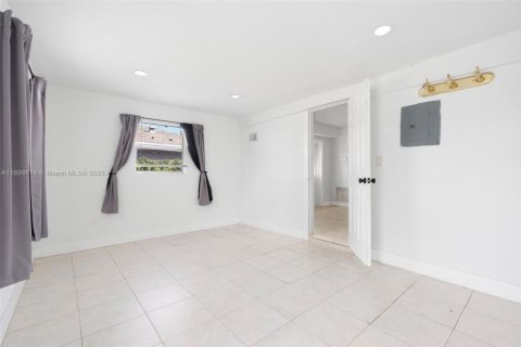 Apartment in Deerfield Beach, Florida 1 bedroom, 53.51 sq.m. № 1952498 - photo 2
