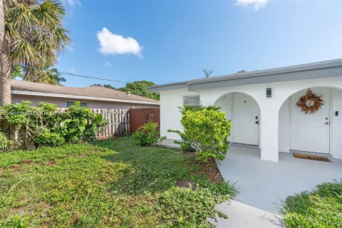 Apartment in Deerfield Beach, Florida 1 bedroom, 53.51 sq.m. № 1952498 - photo 1