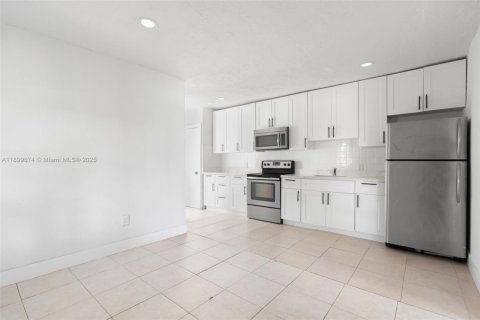 Apartment in Deerfield Beach, Florida 1 bedroom, 53.51 sq.m. № 1952498 - photo 5