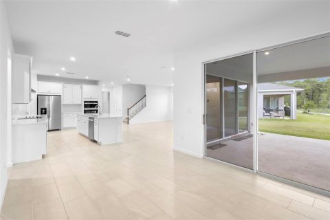 Casa en alquiler en Orlando, Florida, 5 dormitorios, 318.38 m2 № 1866562 - foto 23