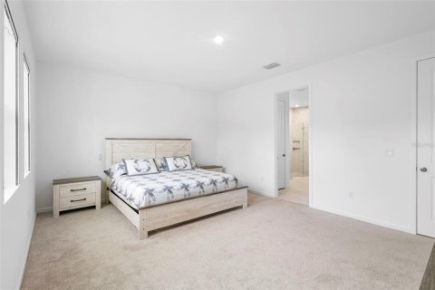 Casa en alquiler en Orlando, Florida, 5 dormitorios, 318.38 m2 № 1866562 - foto 28