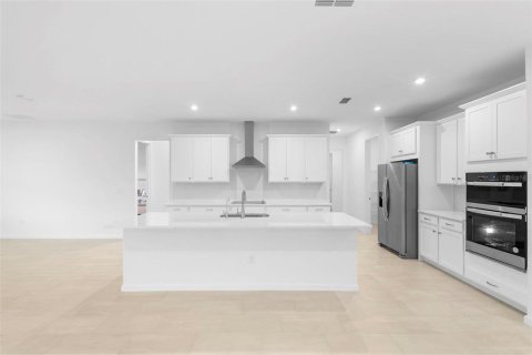 Casa en alquiler en Orlando, Florida, 5 dormitorios, 318.38 m2 № 1866562 - foto 16