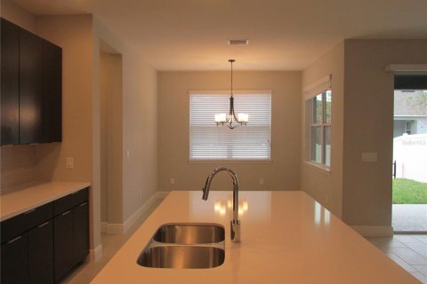Casa en venta en Windermere, Florida, 4 dormitorios, 205.69 m2 № 2369322 - foto 4