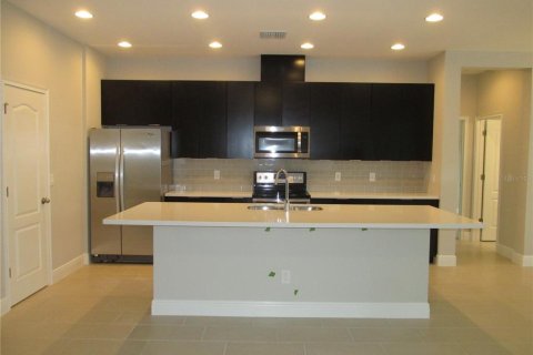 Casa en venta en Windermere, Florida, 4 dormitorios, 205.69 m2 № 2369322 - foto 2