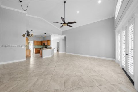 Villa ou maison à vendre à Pembroke Pines, Floride: 3 chambres, 192.68 m2 № 1922072 - photo 20