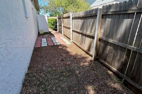 Купить виллу или дом в Тампа, Флорида 3 спальни, 145.11м2, № 1991105 - фото 7