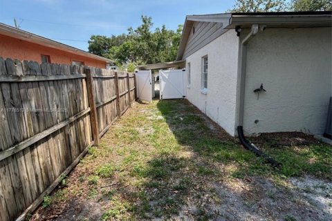 Купить виллу или дом в Тампа, Флорида 3 спальни, 145.11м2, № 1991105 - фото 25