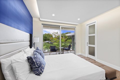 House in Southwest Ranches, Florida 9 bedrooms, 562.71 sq.m. № 2036968 - photo 30