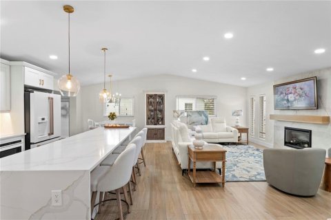 Casa en venta en South Pasadena, Florida, 4 dormitorios, 166.48 m2 № 2384492 - foto 9