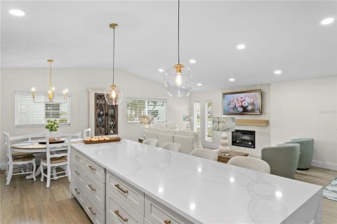 Casa en venta en South Pasadena, Florida, 4 dormitorios, 166.48 m2 № 2384492 - foto 14