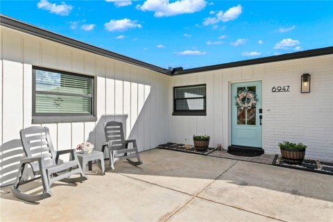 Casa en venta en South Pasadena, Florida, 4 dormitorios, 166.48 m2 № 2384492 - foto 2