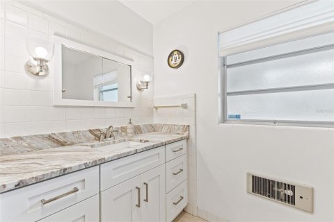 Casa en venta en Davenport, Florida, 3 dormitorios, 162.49 m2 № 1908989 - foto 19