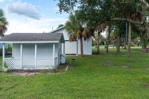 Villa ou maison à vendre à Port Charlotte, Floride: 2 chambres, 122.54 m2 № 2408316 - photo 25