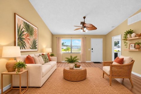 Villa ou maison à vendre à Port Charlotte, Floride: 2 chambres, 122.54 m2 № 2408316 - photo 4