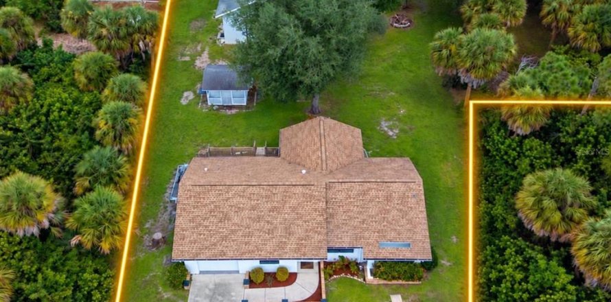 Villa ou maison à Port Charlotte, Floride 2 chambres, 122.54 m2 № 2408316