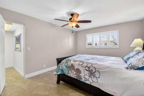 Condo in Boynton Beach, Florida, 1 bedroom № 2146432 - photo 19