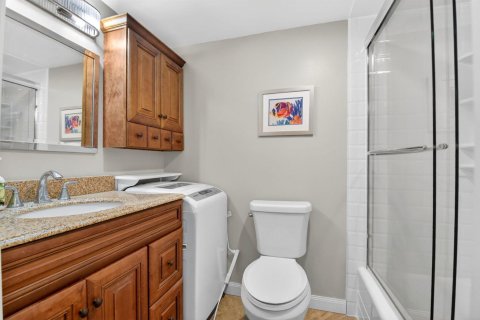 Condo in Boynton Beach, Florida, 1 bedroom № 2146432 - photo 20