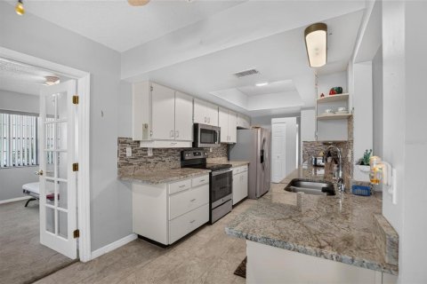 Villa ou maison à vendre à Sun City Center, Floride: 3 chambres, 194.26 m2 № 2434844 - photo 14