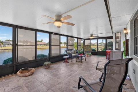 Villa ou maison à vendre à Sun City Center, Floride: 3 chambres, 194.26 m2 № 2434844 - photo 29