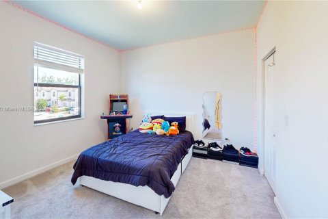 Casa en venta en Homestead, Florida, 5 dormitorios, 224.64 m2 № 1968019 - foto 25