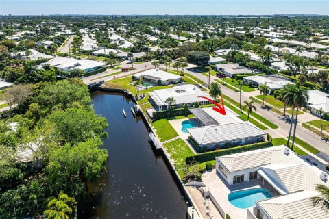 House in Boca Raton, Florida 3 bedrooms, 213.21 sq.m. № 2187092 - photo 9