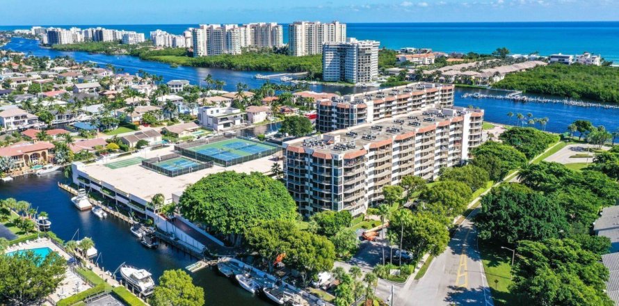 Condominio en Boca Raton, Florida, 2 dormitorios № 1007506