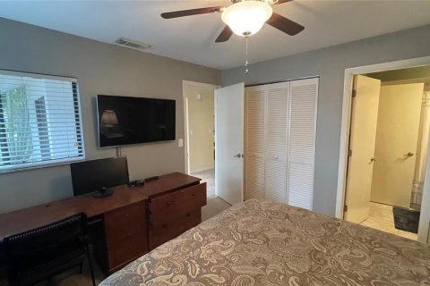 House in Sarasota, Florida 2 bedrooms, 100.33 sq.m. № 1597892 - photo 19