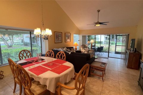 House in Sarasota, Florida 2 bedrooms, 100.33 sq.m. № 1597892 - photo 7
