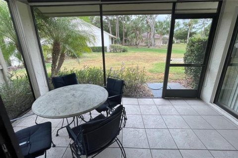 House in Sarasota, Florida 2 bedrooms, 100.33 sq.m. № 1597892 - photo 12