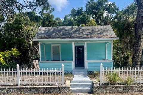 House in Bradenton, Florida 3 bedrooms, 72 sq.m. № 2147983